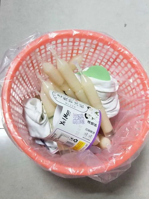 在雅家樂超市買的促銷食品竟變質了