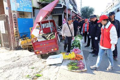 還路于民,新洲城區集中開展清障行動